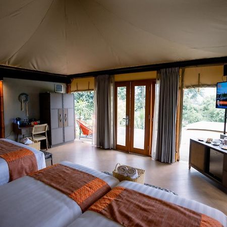 Jsi Resort Puncak Buitenkant foto