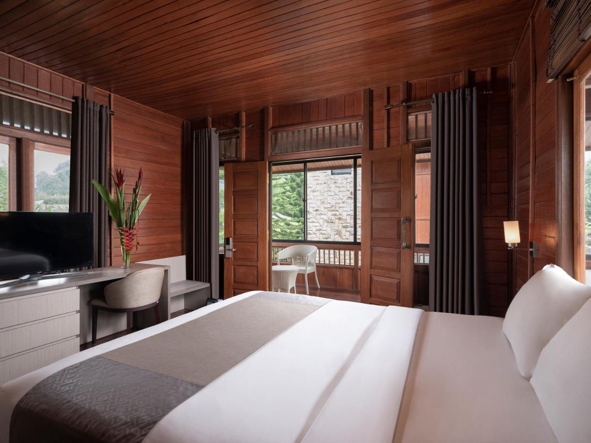 Jsi Resort Puncak Buitenkant foto