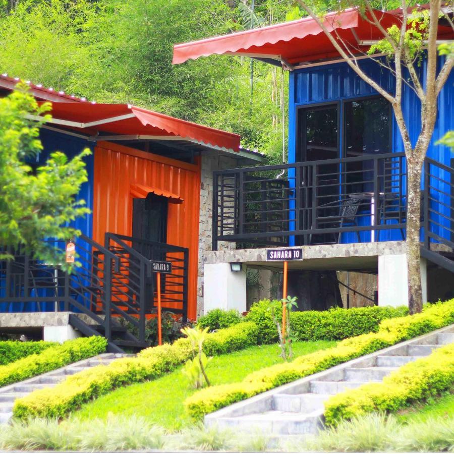 Jsi Resort Puncak Buitenkant foto