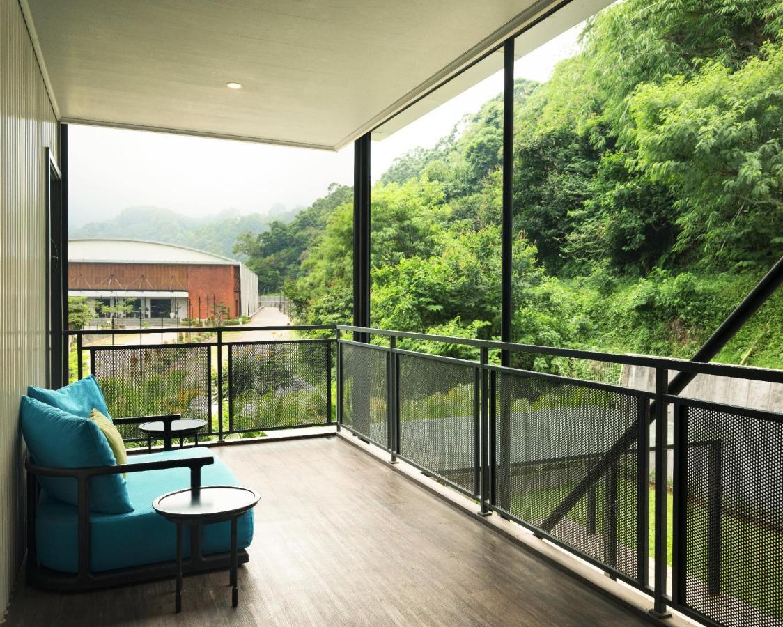 Jsi Resort Puncak Buitenkant foto